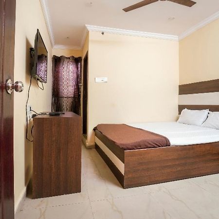 Hotel Prakrathi Residency Bangalore Bagian luar foto
