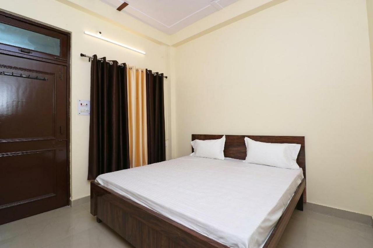 Hotel Prakrathi Residency Bangalore Bagian luar foto